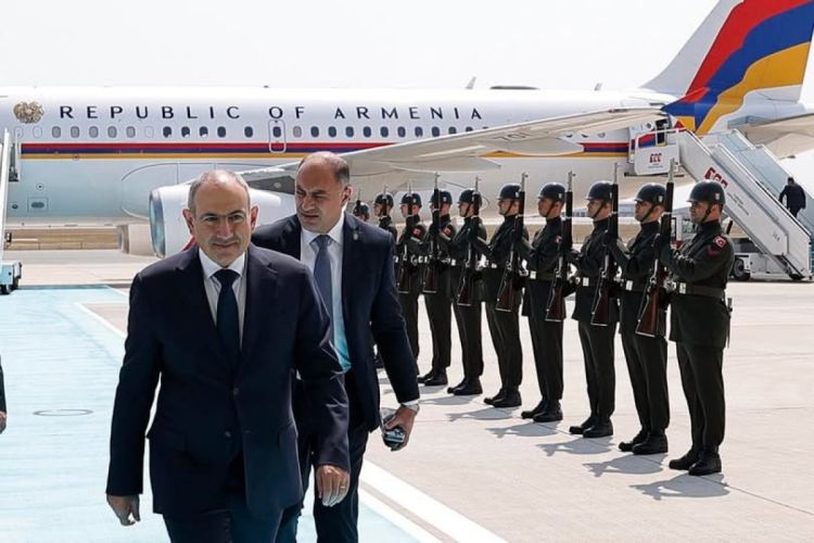 Paşinyan Türkiyədə səfərdədir Paşinyan Türkiyədə səfərdədir