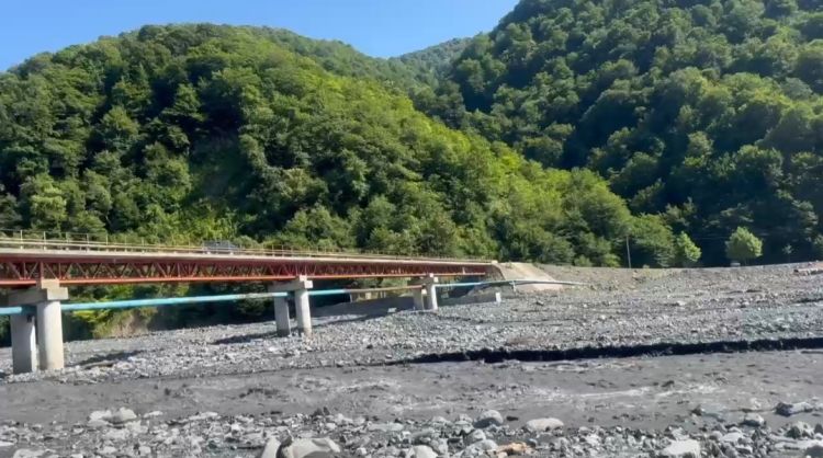 Sabah bəzi rayonlara leysan yağacaq