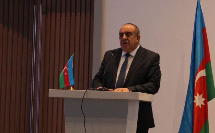 Qax rayonunun icra başçısı vəzifəsindən azad edilib