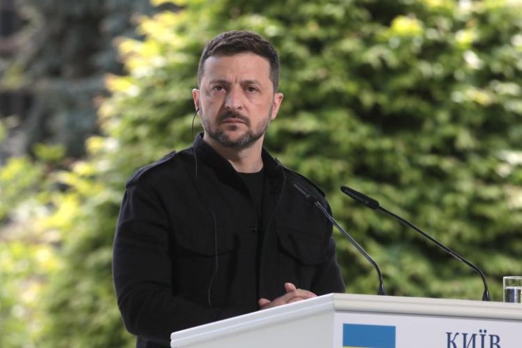 Zelenski NATO sammiti üçün Haaqaya gedib