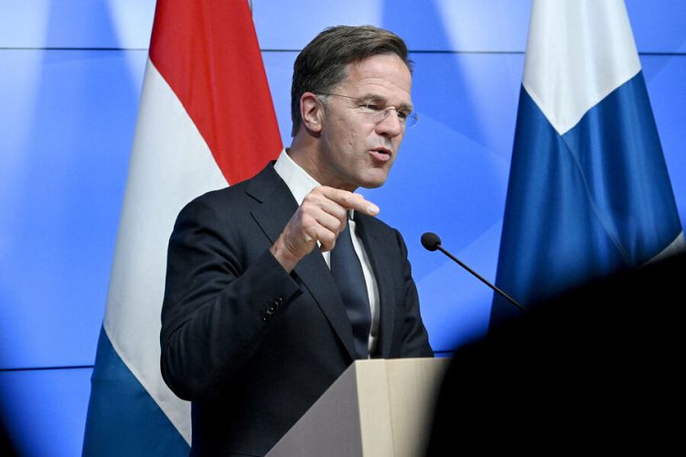 Mark Rutte NATO ölkələrini Rusiyaya qarşı sadəlövh olmamağa çağırıb