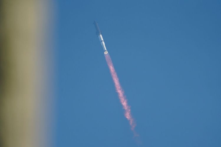 Meksika "SpaceX" raketlərinin ətraf mühitə təsirini araşdıracaq