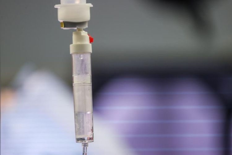 Rusiyada yeniyetmə tanımadığı şəxsin verdiyi pençenyedən reanimasiyaya düşüb