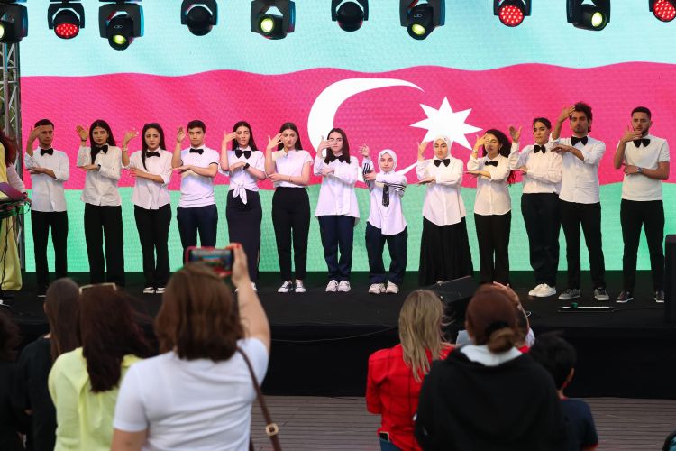 “Bir qucaq qayğı” festivalı keçirilib - FOTO