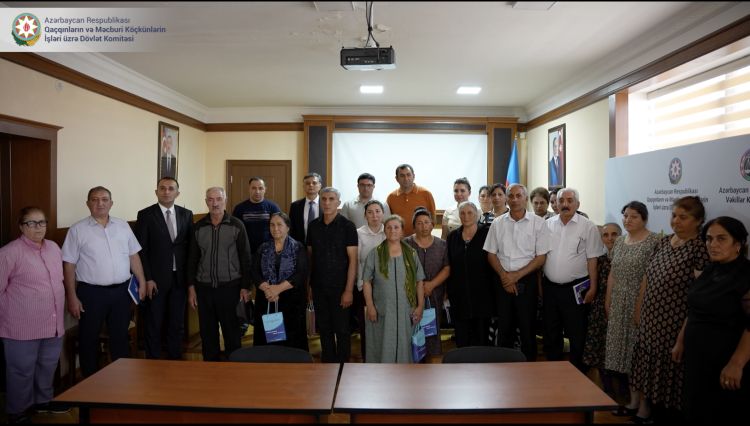 Gəncədə məcburi köçkünlər üçün hüquqi maarifləndirmə tədbiri keçirilib