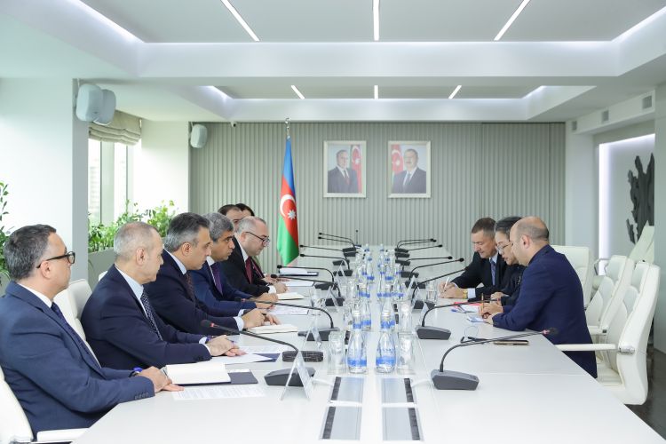 Nazirlikdə UNESCAP-ın nümayəndə heyəti ilə görüş olub