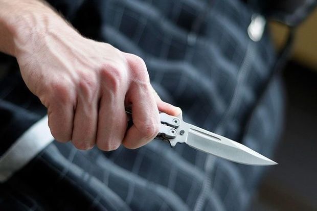 Bakıda reabilitasiya mərkəzinin əməkdaşı iki nəfəri bıçaqladı