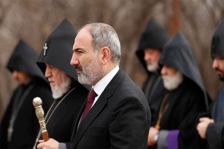 Erməni kilsəsinin "azad edilməsinə" şəxsən rəhbərlik edəcəm - Paşinyan