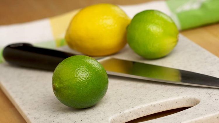 Dietoloq orqanizmi təmizləməyə kömək edən iki məhsulun adını çəkir Dietoloq orqanizmi təmizləməyə kömək edən iki məhsulun adını çəkir