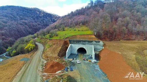 Toğanalı-Kəlbəcər-İstisu avtomobil yolunun tikintisində diqqətdən kənarda qalan  MÜHÜM HADİSƏ