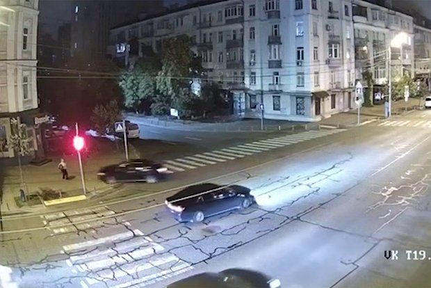 Kiyevdə rusiyalı komediya ustasının oğlu qadını avtomobillə vurub