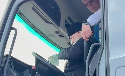 Patriarx Kirilin "KamAZ"la gəzintisinin videosu yayılıb