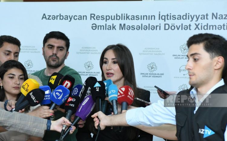 Azərbaycanda 100 minə yaxın sənədsiz evin amnistiyasına start verilir Azərbaycanda 100 minə yaxın sənədsiz evin amnistiyasına start verilir