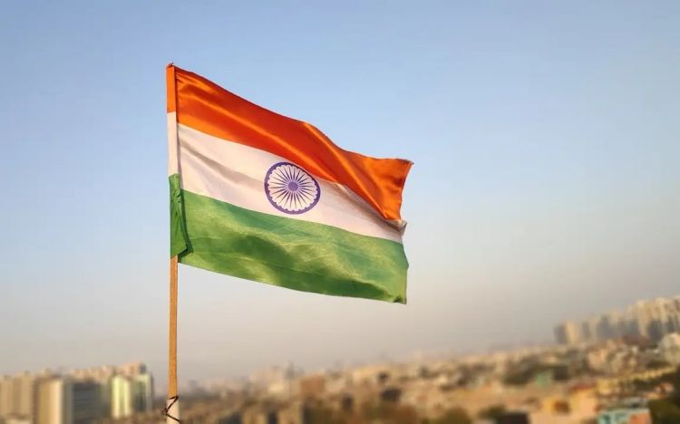 Hindistan Çin vətəndaşlarına viza verilməsini bərpa edəcək