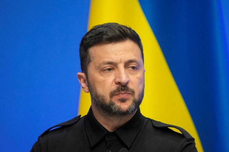 Zelenski danışıqlarda Ukraynanın irəli sürəcəyi şərti açıqladı