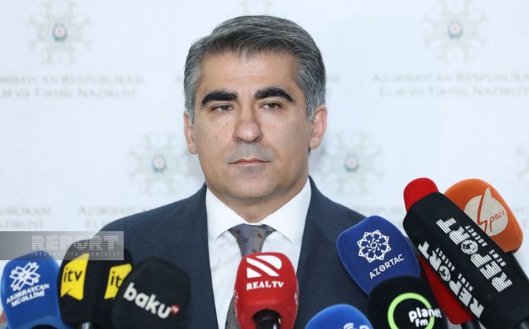 Təhsil haqlarının artırılacağı ilə bağlı suala nazir müşavirindən açıqlama