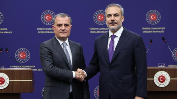 Azərbaycan və Türkiyə XİN başçıları Ermənistanla sülh danışıqlarını müzakirə ediblər 