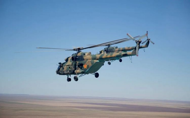 Qazaxıstanda hərbi helikopter radarlardan itib