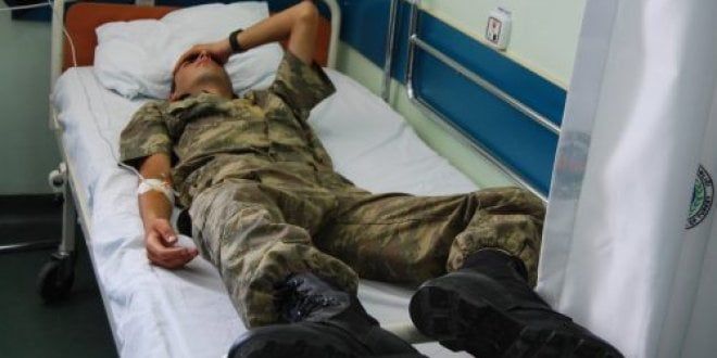 Türkiyənin iki hərbçisi qızdırmadan vəfat edib