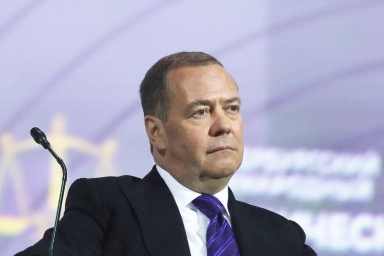 Dünyadakı siyasi qüvvələri nə birləşdirir? - Medvedev açıqladı
