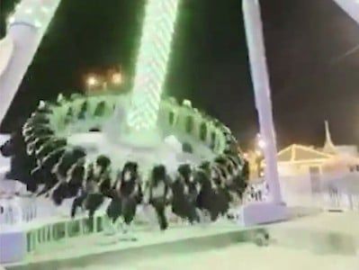 Səudiyyə Ərəbistanında insanların olduğu attraksion qırılıb