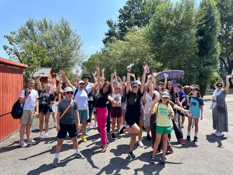 Ukraynalı uşaqların “Qəbəland” və Nohurgölə ekskursiyası təşkil edilib - FOTO