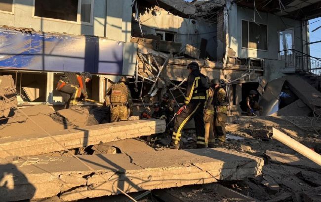 Daha çox İTKİ: Zaporojyedə dəmiryol vağzalına edilən hücumun yeni təfərrüatları üzə çıxıb
