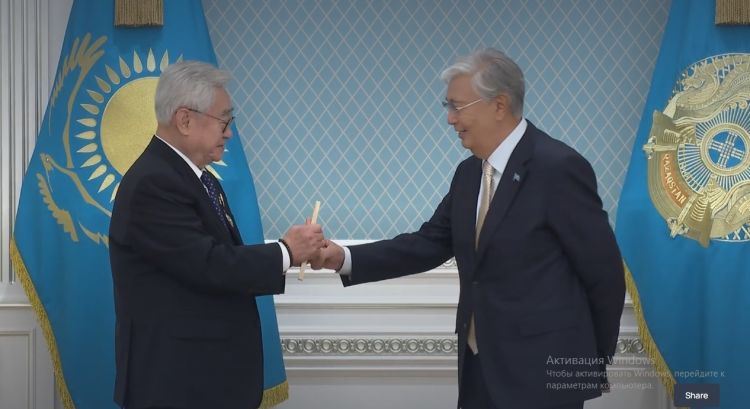 Tokayev taekvondo üzrə bacarığını nümayiş etdirib - VİDEO