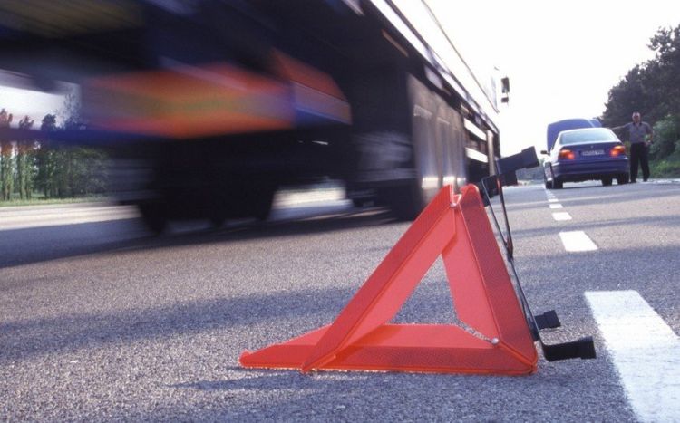 Cəlilabadda yol qəzasında xəsarət alan 8 nəfərin kimliyi məlum olub -  YENİLƏNİB-2