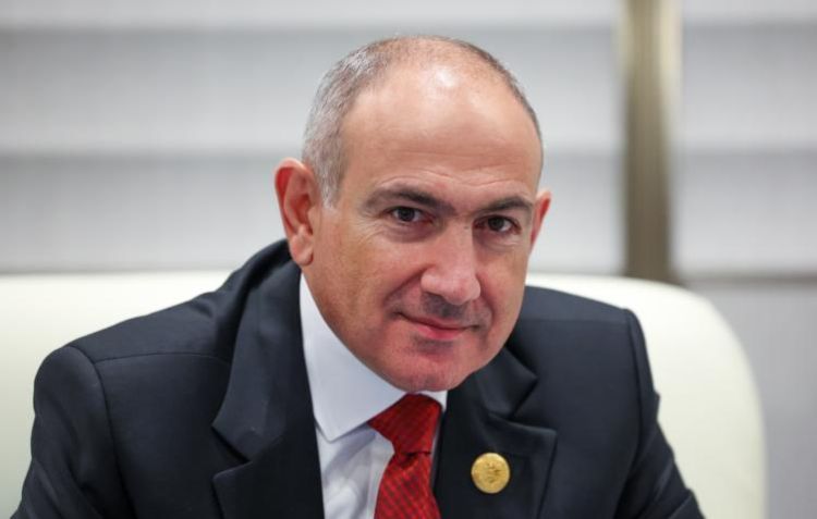 Paşinyan Azərbaycanın hava məkanından istifadə edərək xaricə səfərə gedib