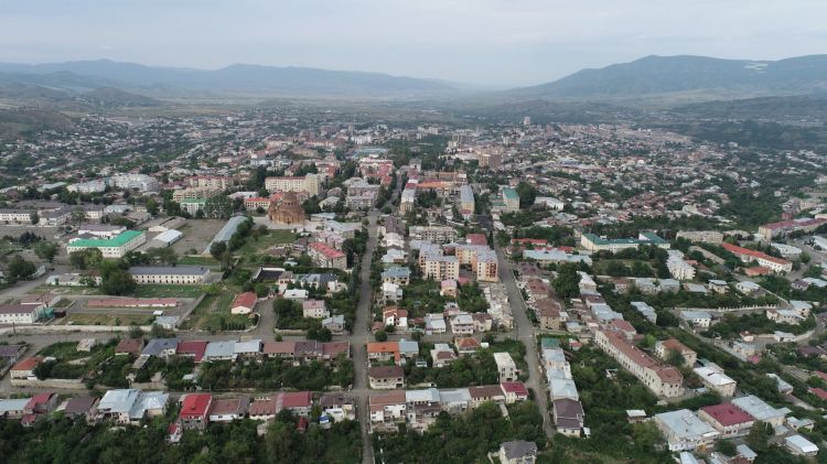 Xankəndi şəhərində, Ağdərə və Xocalı rayonlarında ümumilikdə məskunlaşan əhalinin sayı açıqlanıb