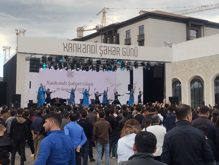 Xankəndidə şəhər günü münasibətilə möhtəşəm konsert keçirilib - FOTO