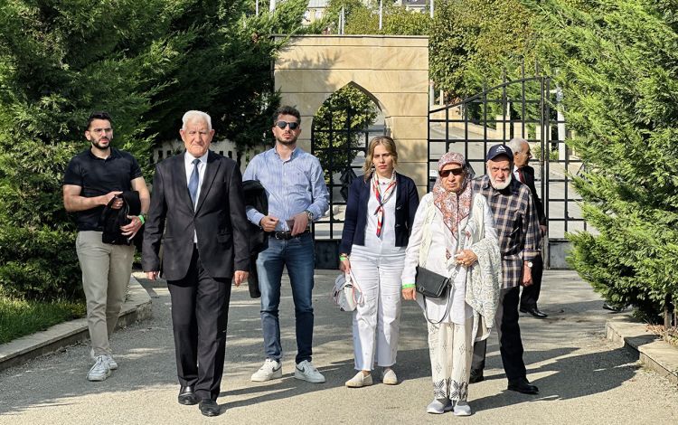 Nəsiminin qohumları Şamaxıda olublar