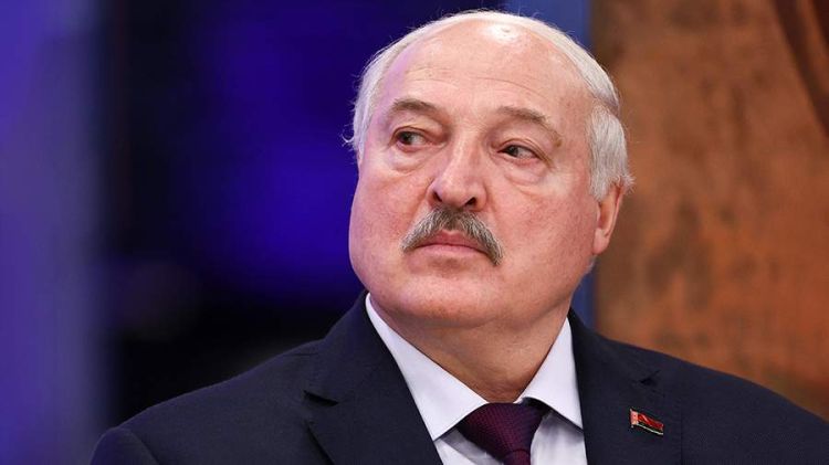 Lukaşenko Rusiyanın nüvə sirlərini bölüşməyə hazır olduğunu qeyd edib.