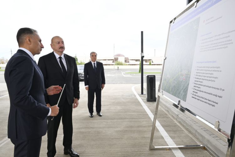 Prezident İlham Əliyev “BakuBus” MMC-nin Gəncə Avtoparkının açılışında iştirak edib - FOTO