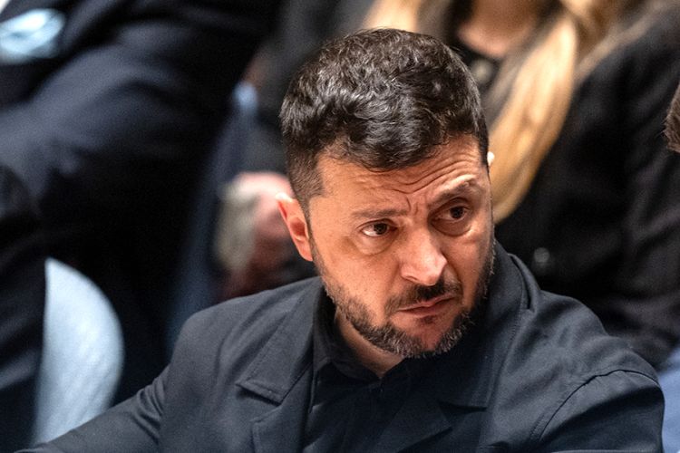 Zelenski Gürcüstanın “Avropa üçün itirildiyini” təkrarlayıb