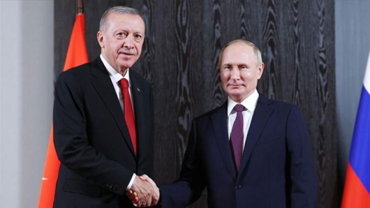 Ərdoğan Putinlə telefonla danışıb Ərdoğan Putinlə telefonla danışıb