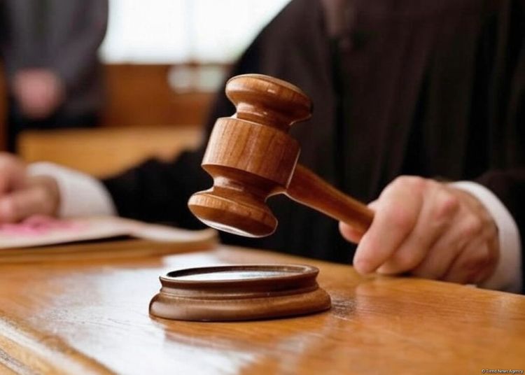 Terroru maliyyələşdirmədə təqsirləndirilən şəxslərin məhkəmə prosesi keçirilib