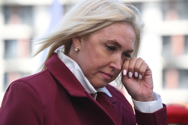 Öldürülən generalın dul arvadı senator oldu