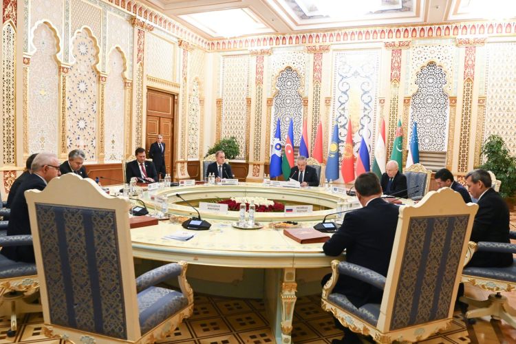 Ceyhun Bayramov MDB Xarici İşlər Nazirləri Şurasının iclasında çıxış edib Ceyhun Bayramov MDB Xarici İşlər Nazirləri Şurasının iclasında çıxış edib