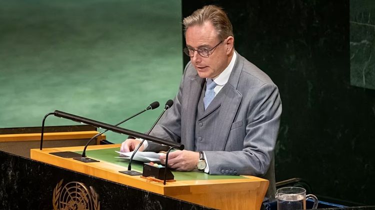 Belçikada baş nazirə sui-qəsddə şübhəli bilinən 3 nəfər saxlanılıb Belçikada baş nazirə sui-qəsddə şübhəli bilinən 3 nəfər saxlanılıb