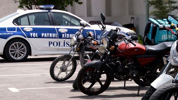 Moped idarə etmək üçün sürücülük vəsiqəsi tələb olunacaq
