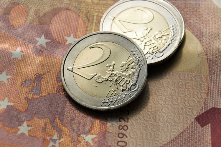 AK Aİ üzv dövlətlərinin pensiya islahatlarını maliyyələşdirə bilər