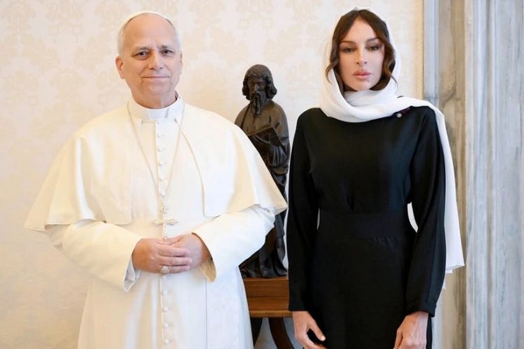 Mehriban Əliyeva Roma Papası ilə görüşü barədə paylaşım edib - FOTO