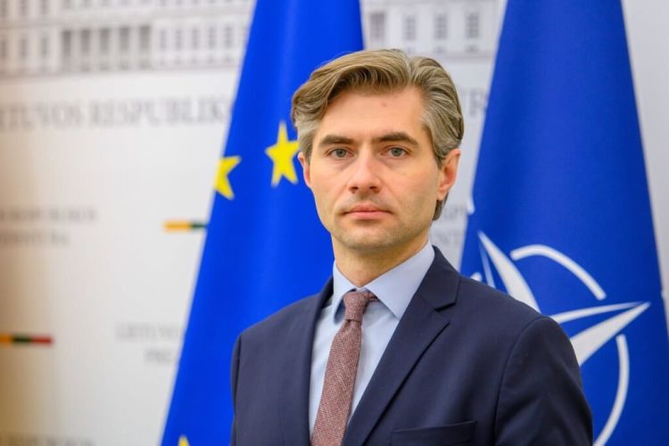 Litva Putinin təyyarəsinin ölkə ərazisindən keçməsinə icazə verməyəcək