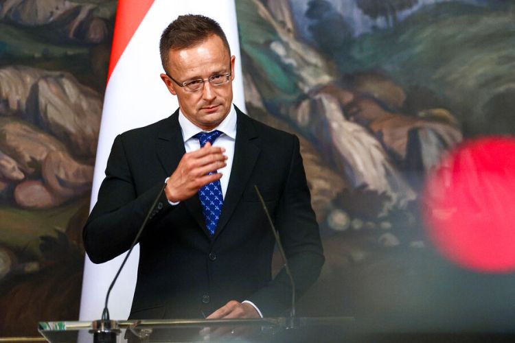 Siyarto Rubio ilə görüşmək üçün ABŞ-yə gedib