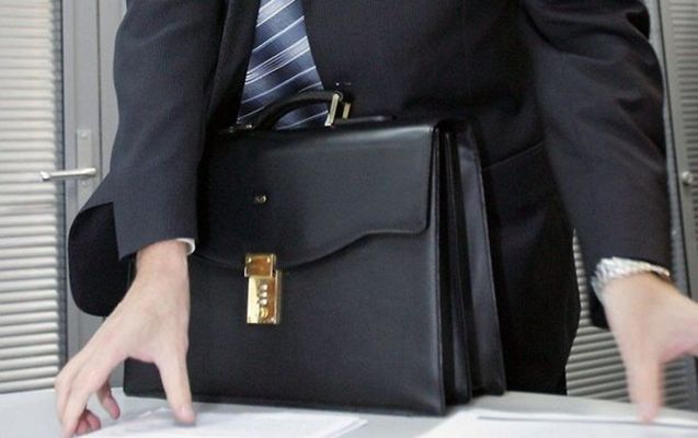 Biləsuvarda pozuntulara yol verən məktəb direktoru  işdən çıxarılıb
