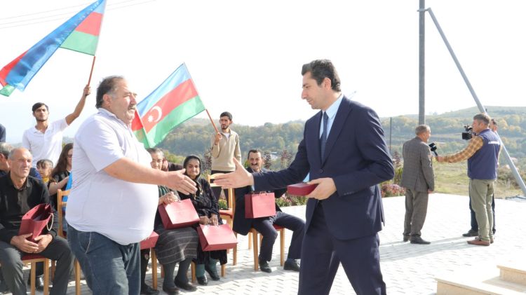 Xocalının Seyidbəyli və Daşbulaq kəndlərinə növbəti köç oldu –   FOTO