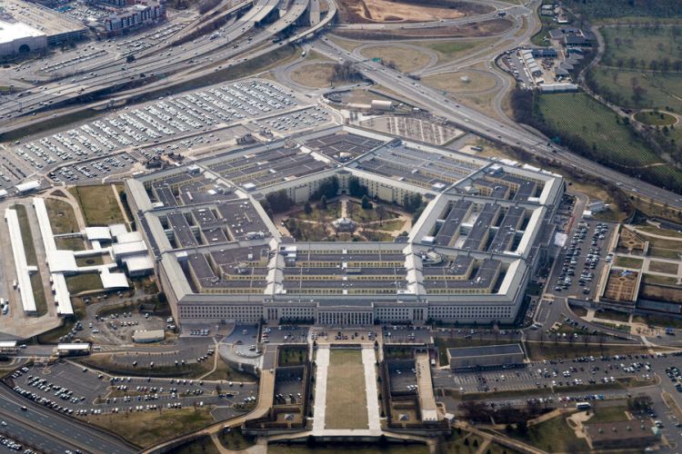 Pentaqon 130 milyon dollarlıq anonim ianə alıb