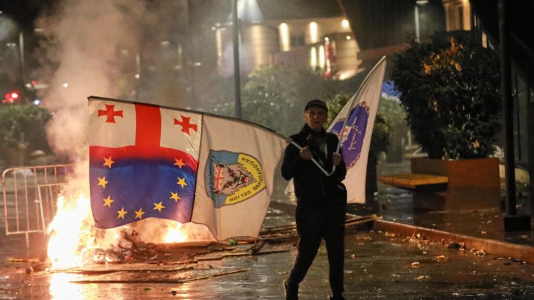 Tbilisidə dörd jurnalist saxlanılıb